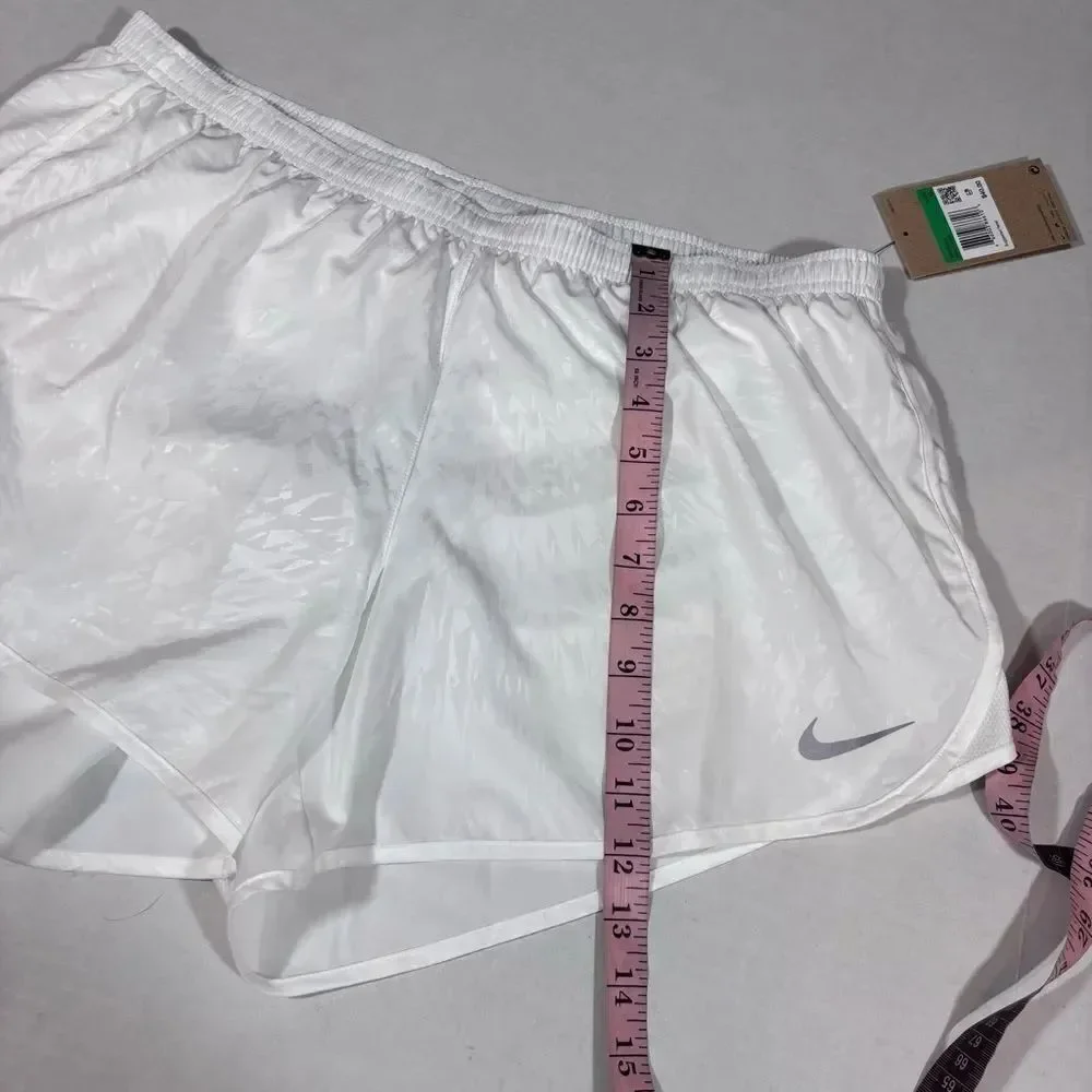 2 Pairs of Nike Tempo Women’s Lined Running Shorts XL NWT NEW Gray White